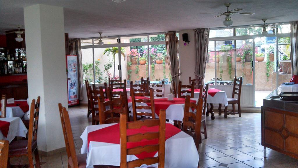 Hotel Real Santa Maria เควนาวากา ภายนอก รูปภาพ